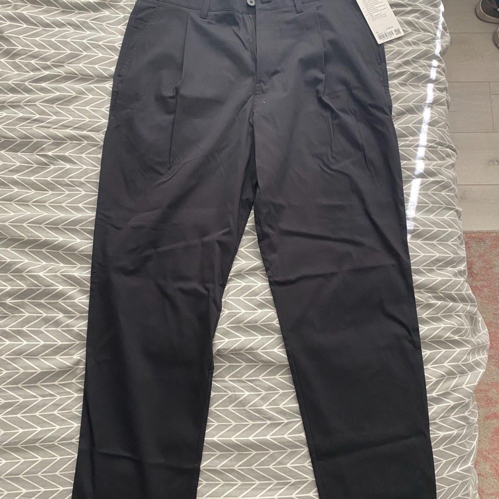 Lululemon Athletica Men's Classic Black Dress Pants